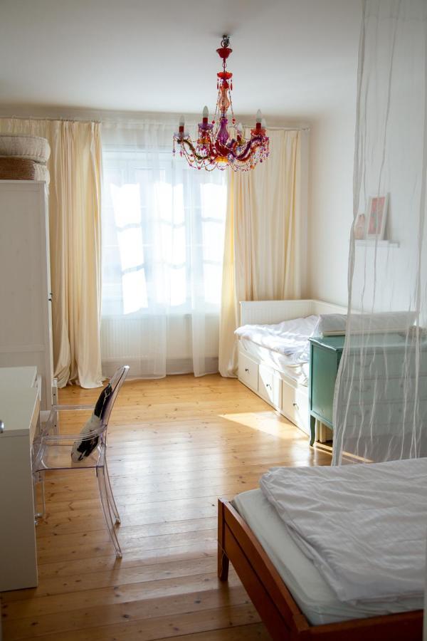 Velky 3-Izbovy Apartman Bratislava-Stare Mesto Ngoại thất bức ảnh