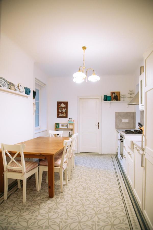 Velky 3-Izbovy Apartman Bratislava-Stare Mesto Ngoại thất bức ảnh